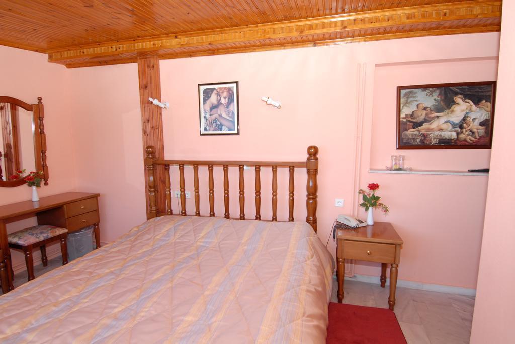 Panorama Hotel Granitsa Habitación foto